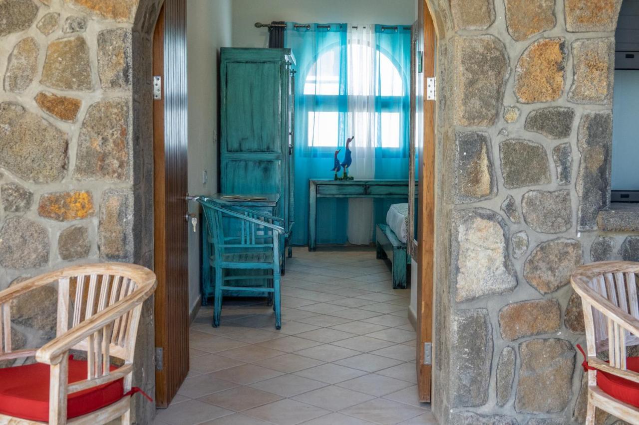 Hacienda Plaza Hotel Pereybere Beach Eksteriør billede